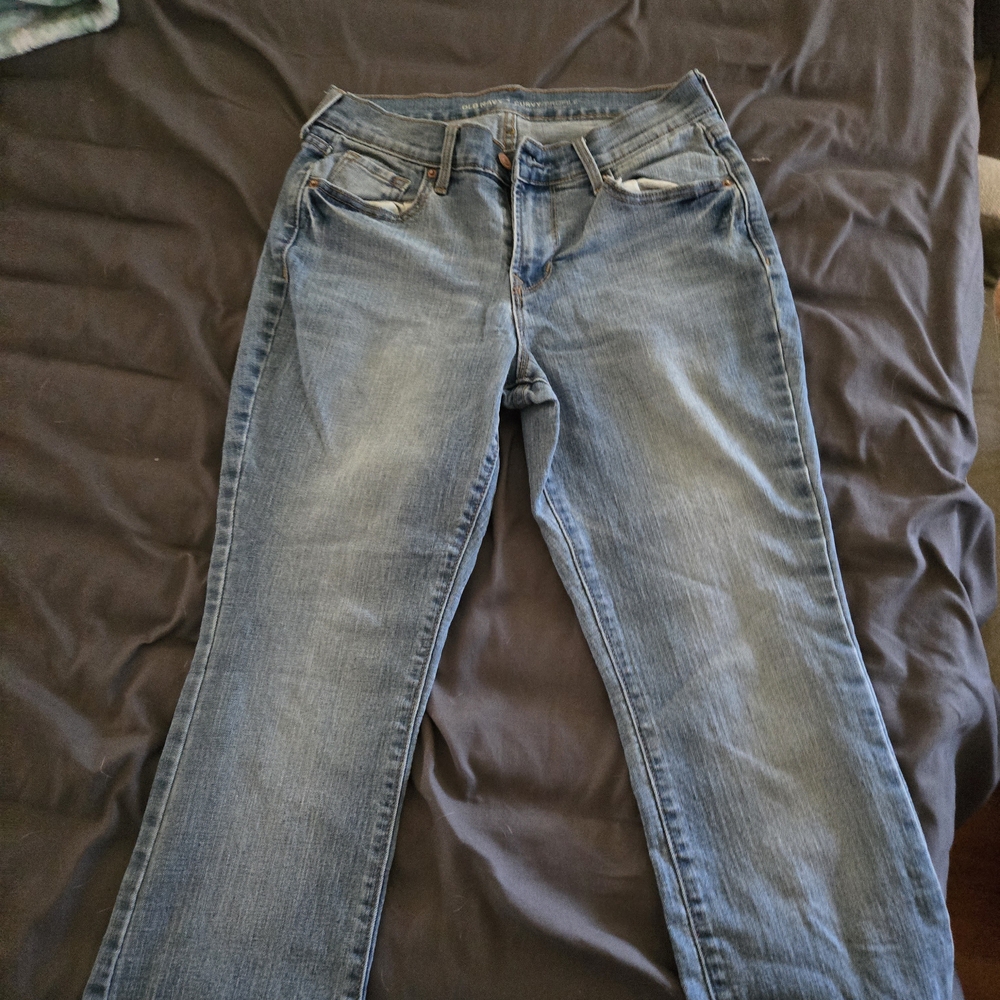 Old Navy Women's Straight Leg Jeans in Light Blue